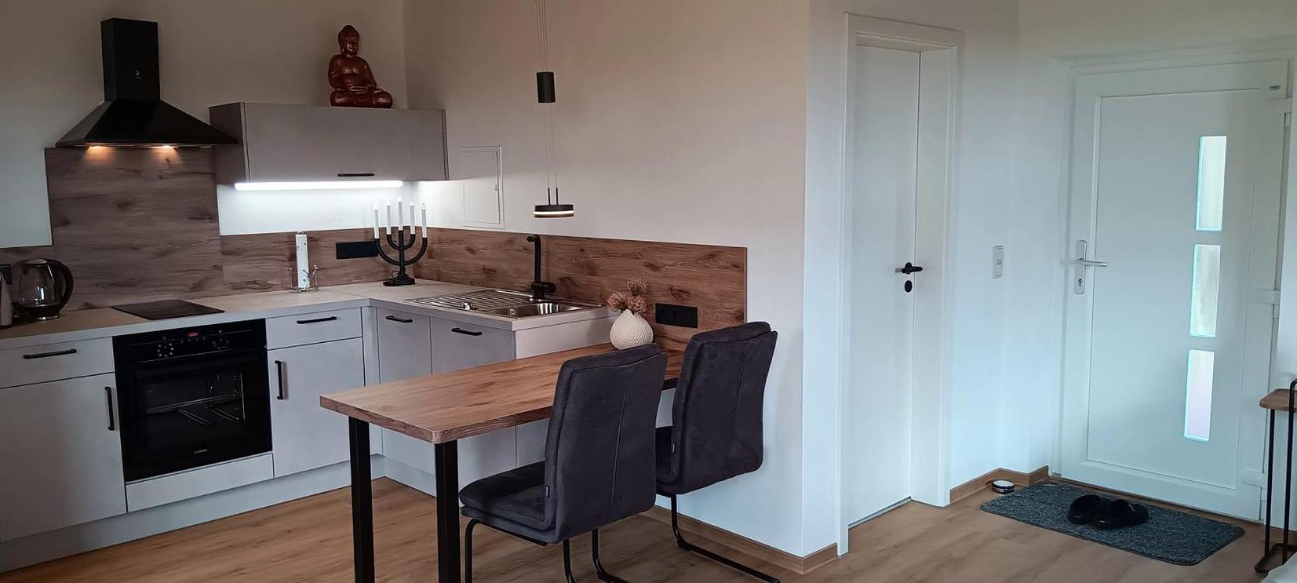 Studioferienhaus Herzogstadt-เซลเลอ ภายนอก รูปภาพ